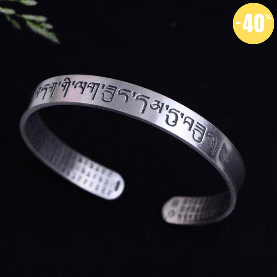 Bracelet ouvert gravé du « Om Mani Padme Hum »