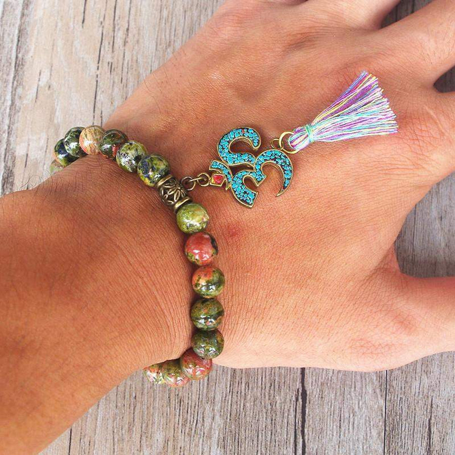 Bracelet tibétain Om Charm en Unakite