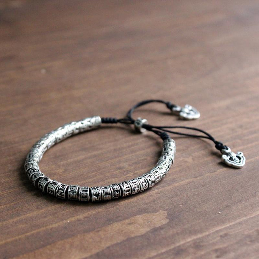 Bracelet Tibétain « Om Mani Padme Hum » en cuivre blanc