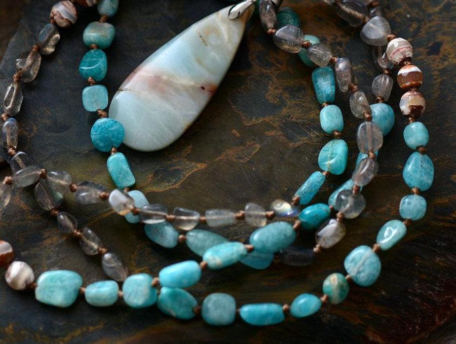 Collier «Confiance Extrême» en Labradorite, Onyx et Amazonite