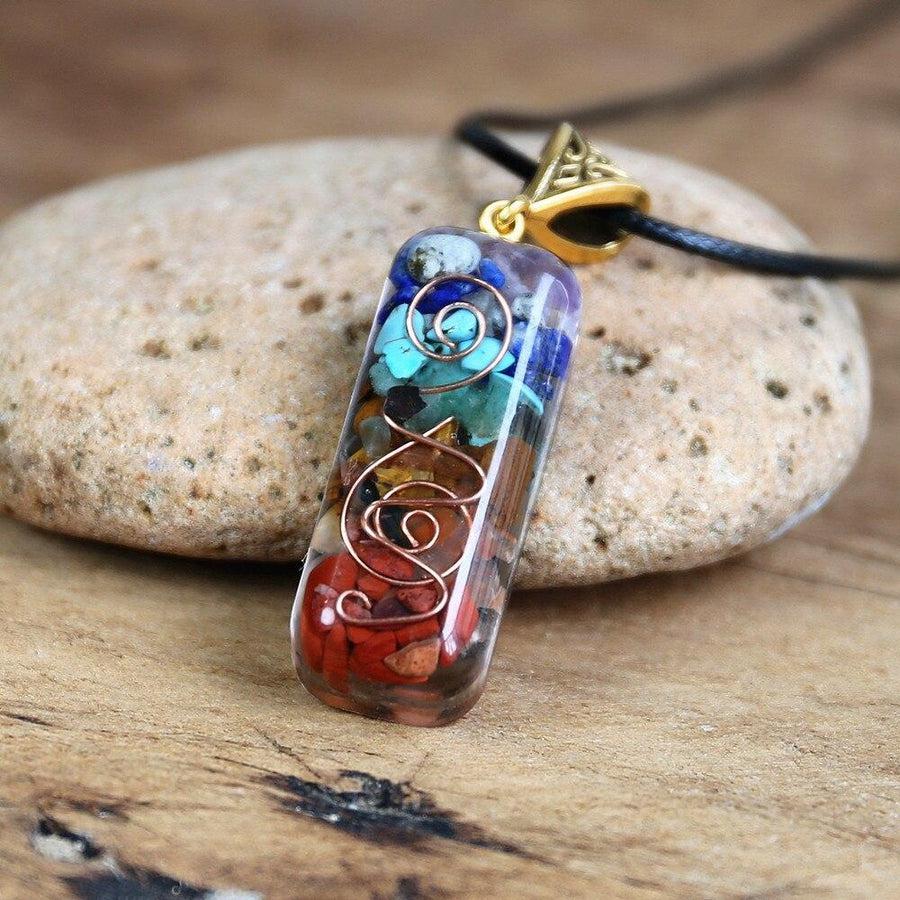 Collier pendentif Orgonite des sept Chakras