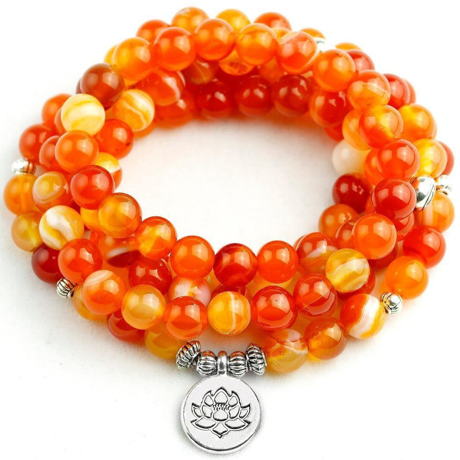 Mala en perles d’Onyx marbre orange avec charme spirituel