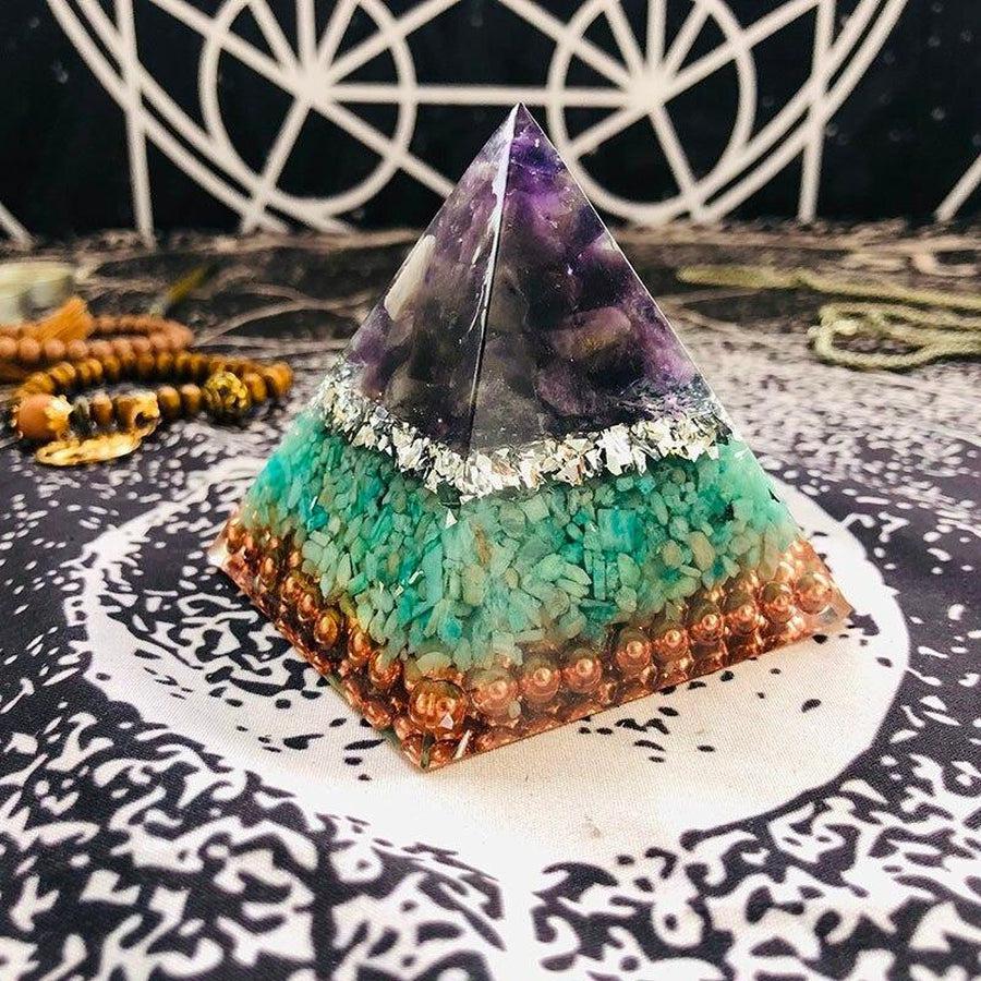 Orgonite, pyramide chakra Ajna et Arbre de vie