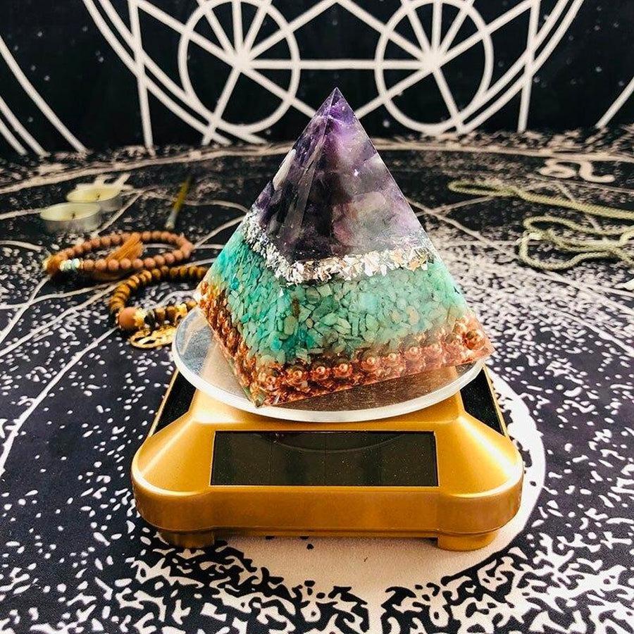 Orgonite, pyramide chakra Ajna et Arbre de vie