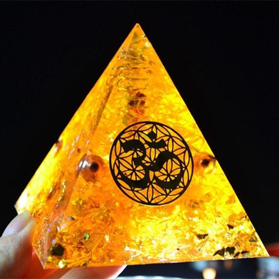 Orgonite, pyramide d’énergie et de fortune