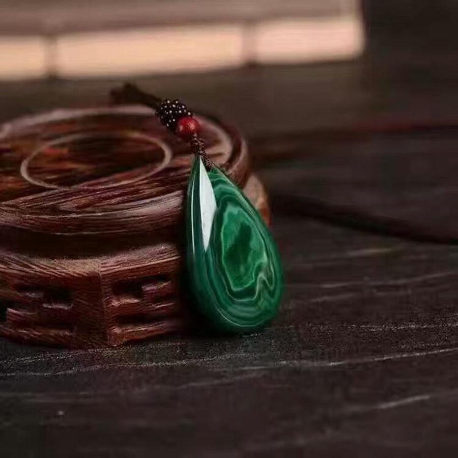 Pendentif «anti-douleur» en Malachite