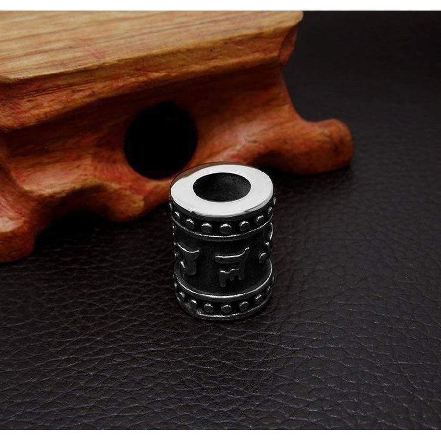 Pendentif om mani padme hum en métal précieux : titane