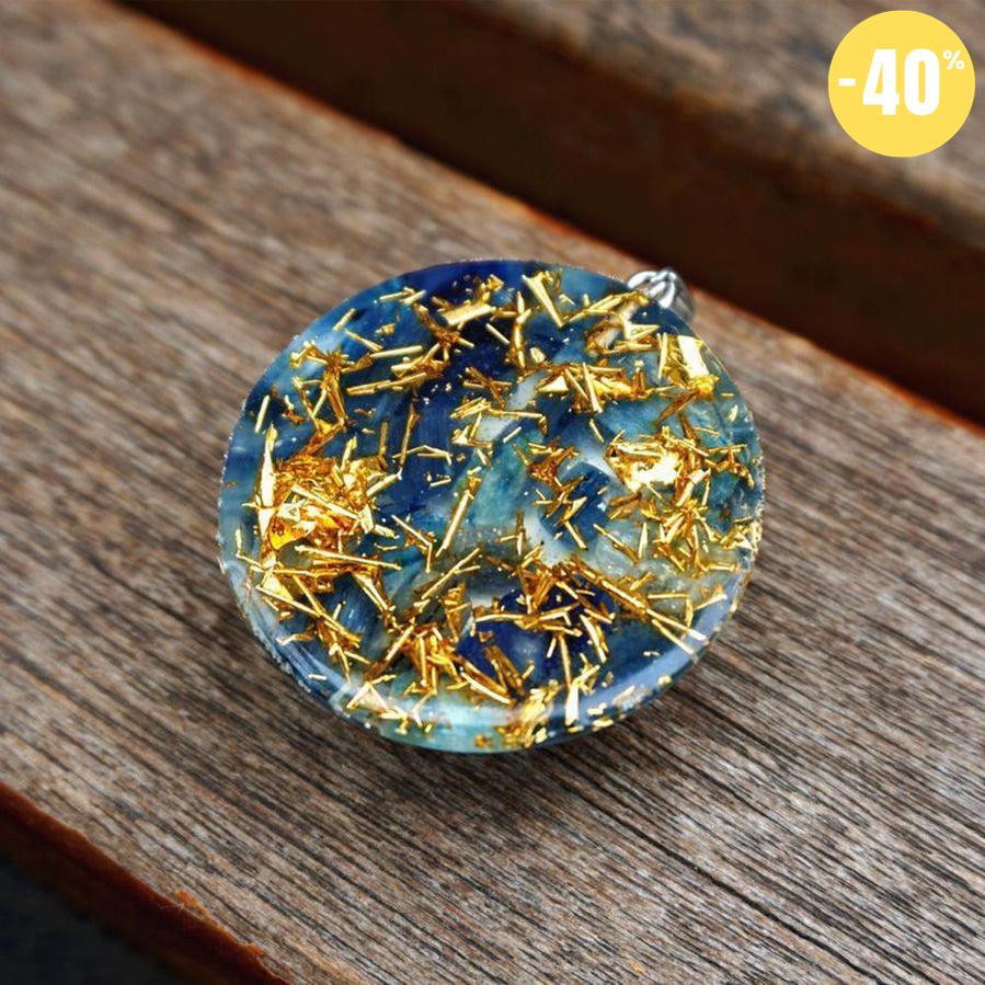 Pendentif Orgonite en cristal, Kyanite et feuilles d'or