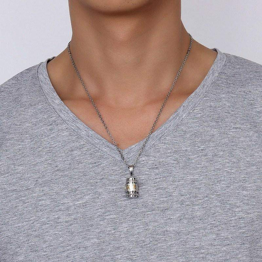 Pendentif «réalisation de voeux» Om Mani Padme Hum