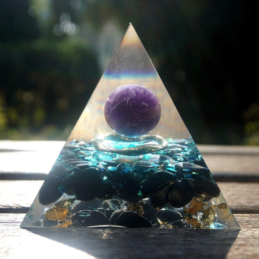 Pyramide Orgonite en Cristal, Améthyste et Obsidienne