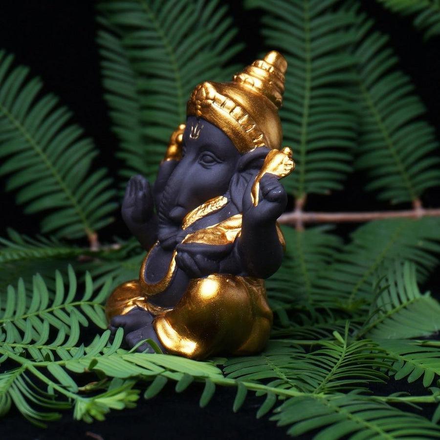 Statuette à l’effigie de Ganesha en céramique