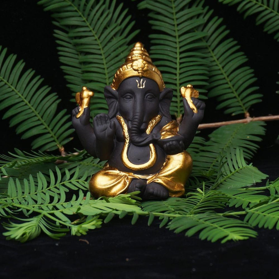 Statuette à l’effigie de Ganesha en céramique